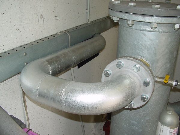 IKS Stahverarbeitung Rohrleitungsbau mit verzinkten Stahlrohren