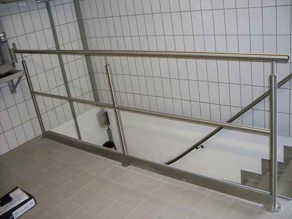 IKS Stahlverarbeitung Individuelle Anfertigung Edelstahlgeländer