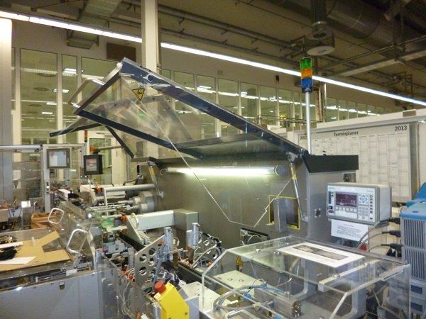 IKS Kunststoffbau Sonderbauteile Maschinenabdeckung