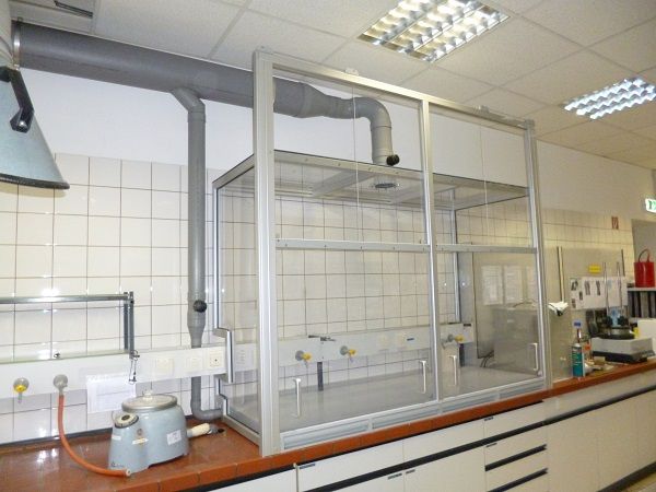 IKS Kunststoff- und Stahlverarbeitungs GmbH Ingelheim Laborabzuege